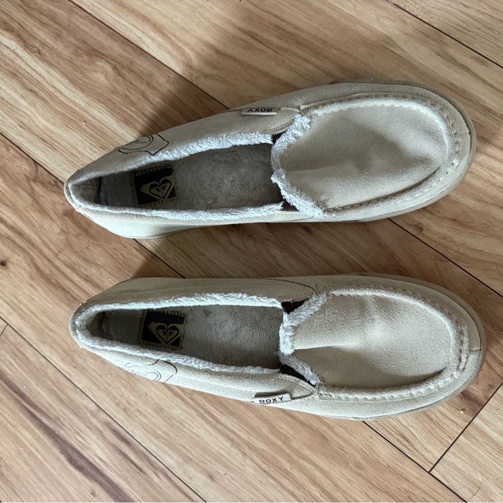 Roxy Fiona Tan shoes